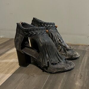 Roper Women’s Bettina Fringe Shoes